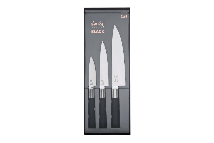 Sett med 3 Kai Wasabi Black-kniver: Universal 10 cm og 15 cm og Chef 20 cm