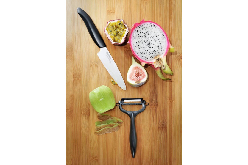 KYOCERA 11 cm skalkniv + keramisk skalare set, svarta handtag