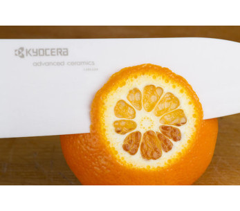 Cuchillo de pelar Kyocera 7,5 cm hoja cerámica mango negro 2