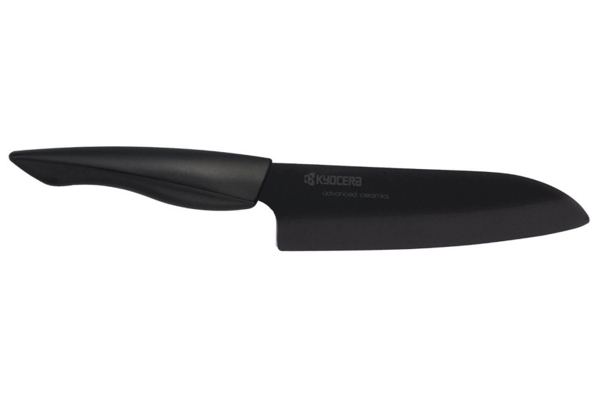 faca santoku Kyocera com lâmina de cerâmica preta de 16 cm