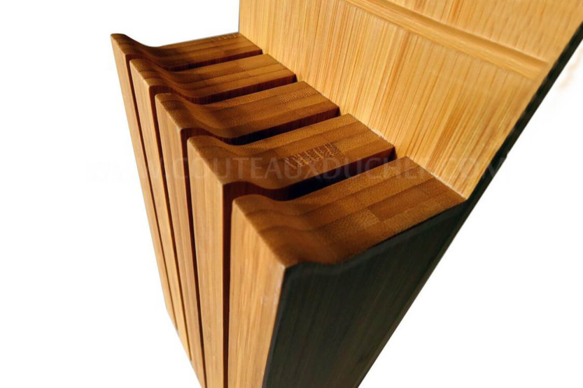 Kyocera ergonomic bamboo block for 4 knives