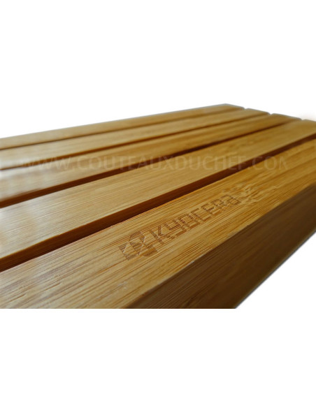 Taco ergonómico de bambú Kyocera para 4 cuchillos