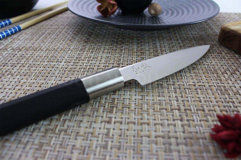 KAI Wasabi Zwart Universeel mes Japans Universeel mes 10cm lemmet