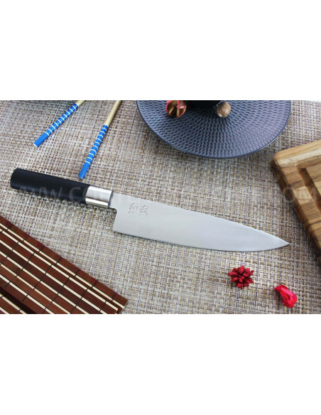 KAI Wasabi Zwart Japans koksmes 20cm lemmet