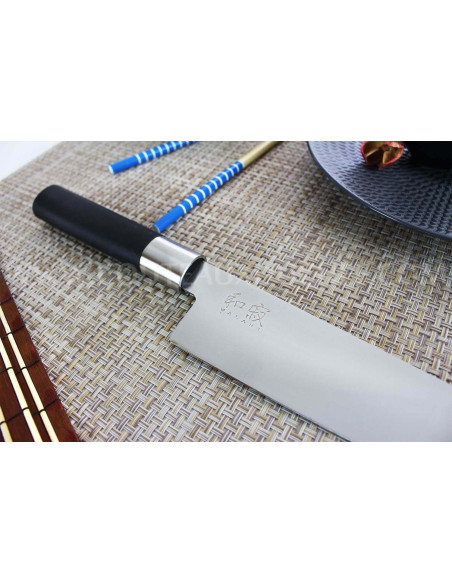 KAI Wasabi Cuchillo de cocinero japonés negro, 20 cm de hoja