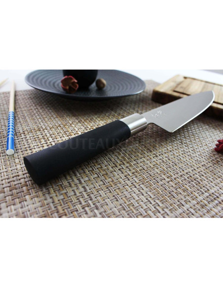 Japanisches santokumesser KAI Wasabi Black Klinge 16.5cm