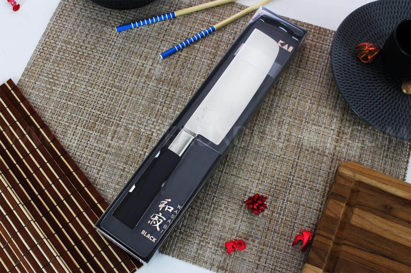 nakiri knife japonais KAI Wasabi Black flat 16.5cm