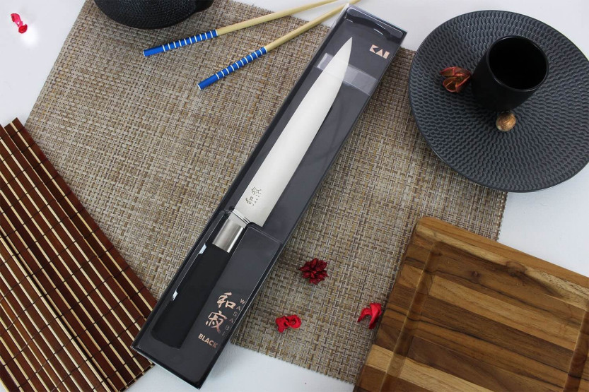 KAI Wasabi Negro Cuchillo jamonero japonés 23cm hoja