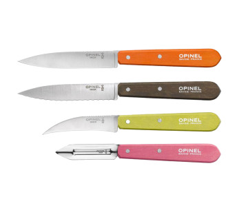 4 Opinel Les Essentiels Fifties -veitsen sarja, jossa on värilliset kahvat.