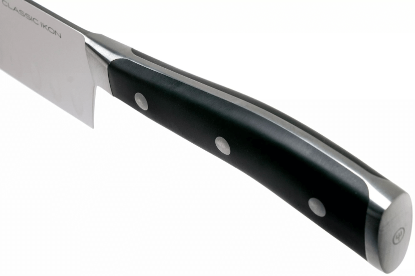 Wüsthof Classic Ikon taottu santokuveitsi 17cm, jossa on granton-terä