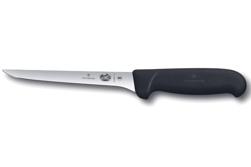 Cuchillo deshuesador Victorinox 5.6403.15 hoja estrecha 15cm mango fibrox negro