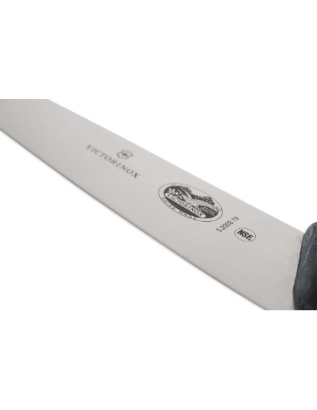 Coltello Victorinox per affettare 5.2003.19 lama da 19 cm manico in fibrox nero