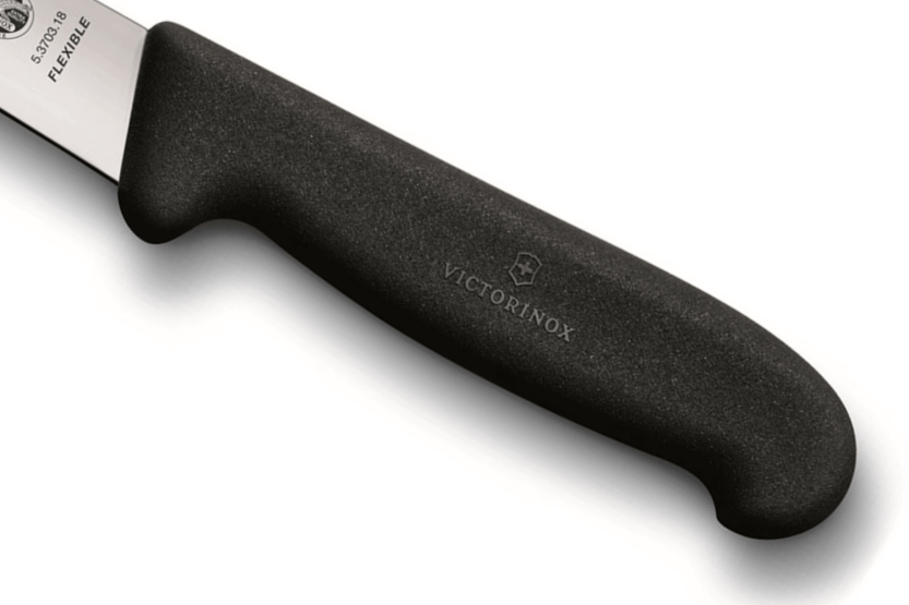 Victorinox kuorimaveitsi 5.3703.16 16cm terä musta fibrox kahva musta fibrox kahva