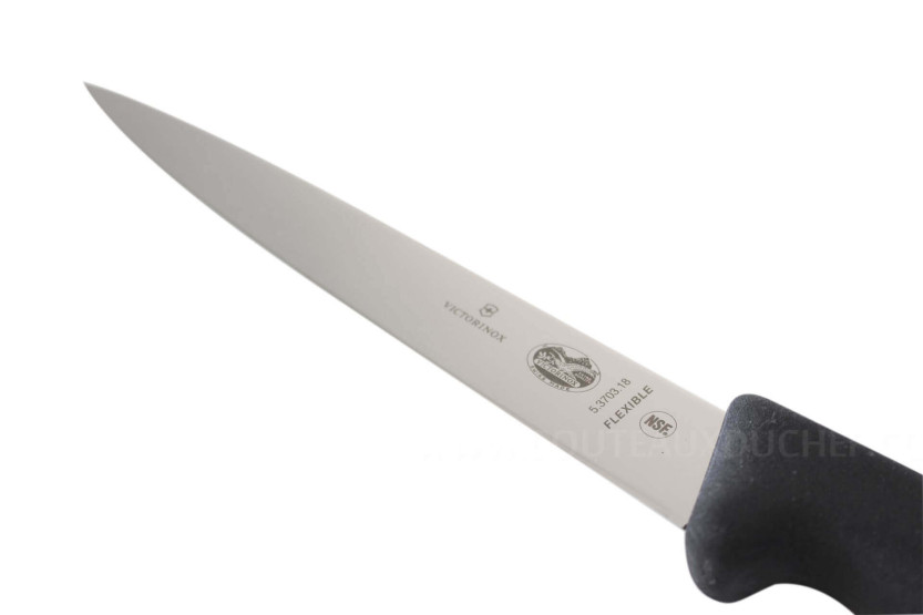 Victorinox Entvliesmesser 5.3703.18 Klinge 18cm Griff aus schwarzem Fibrox