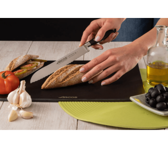 Faca Faca de pão forjada Arcos Riviera com 20 cm de lâmina serrilhada 2