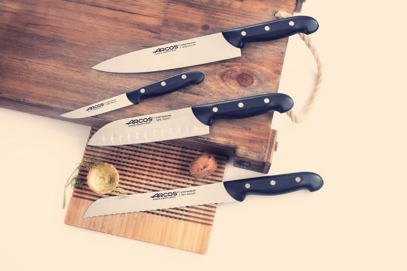 Arcos Maitre vleesmes 22cm lemmet