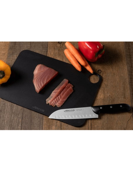 Arcos Maitre santoku-kniv 17 cm med granton-eggblad