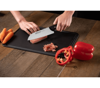 Cuchillo santoku Arcos Maitre con hoja con borde grantonde 17cm 2