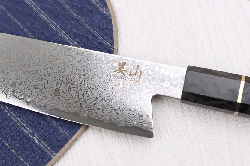 Kiritsuke-messer 20cm Kutoyama Damast Griff aus Kohlefaser