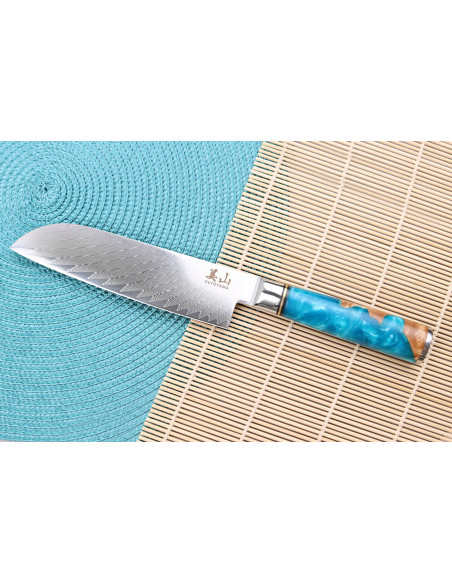 17 cm Kutoyama damaskus santoku-kniv med blått resinhåndtak
