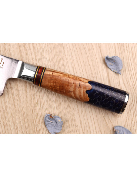 17 cm Kutoyama damaskus santokukniv med honungskakeskaft