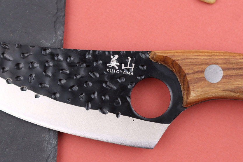 Couteau viking 15cm Kutoyama manche sândalo