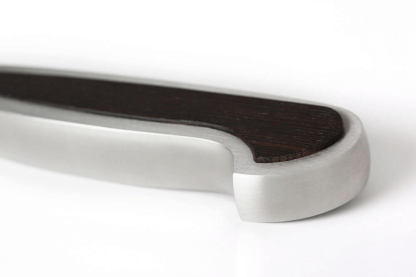 Faca de trinchar em aço forjado Güde Delta D765/21, lâmina de 21 cm