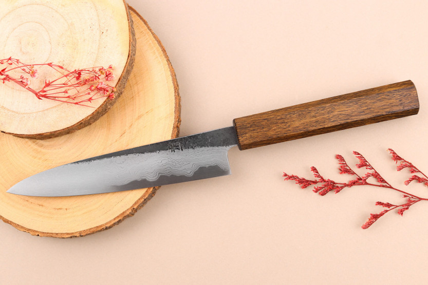 Hado Sumi B1D 15 cm håndlavet japansk universalkniv med egetræshåndtag