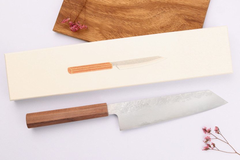 Hado Shiosai SG2 21cm handgjord japansk kiritsuke-kniv