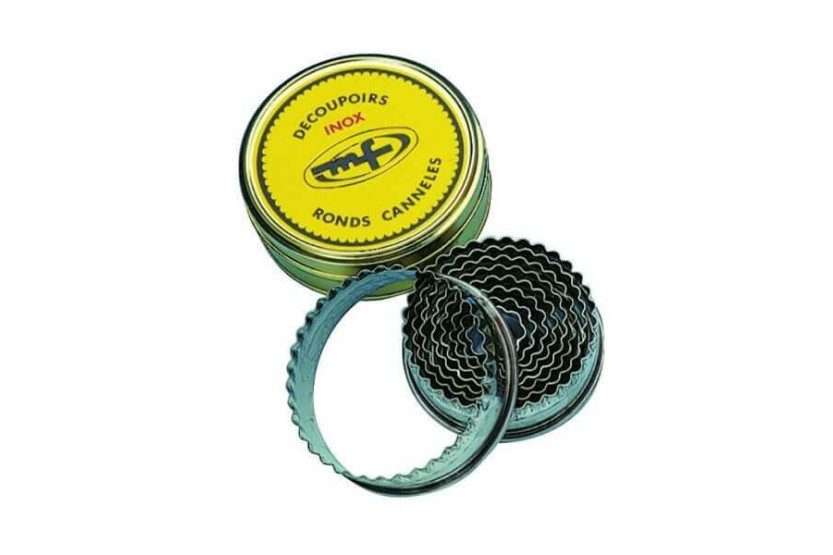 Scatola di 9 taglierini rotondi scanalati in acciaio inox, da 3 a 11 cm