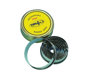Caja de 9 cortadores redondos lisos de acero inoxidable, de 3 a 11 cm