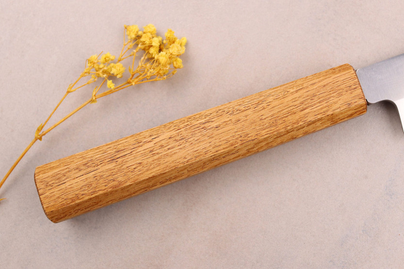 Tsunehisa AUS-8 27 cm japansk yanagibakniv med egetræshåndtag