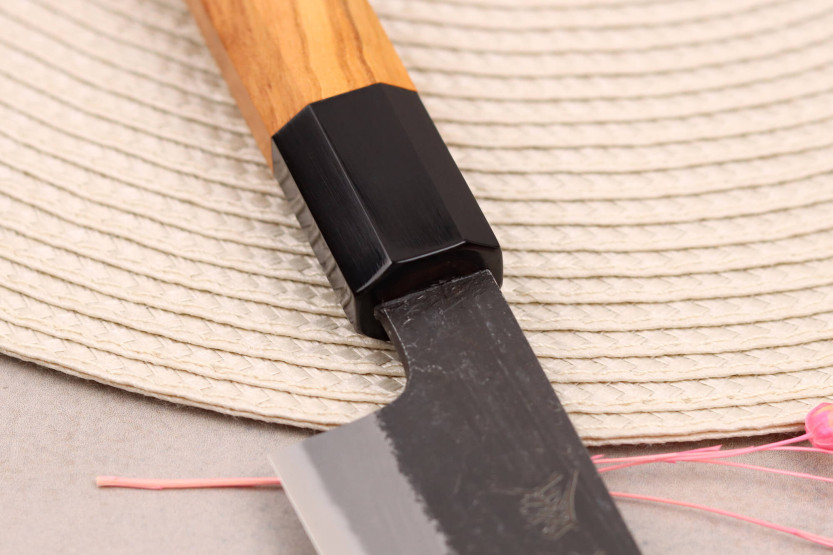 Hinoura Mutsumi Ajikataya Nero Nashiji 24cm coltello giapponese sujihiki fatto a mano