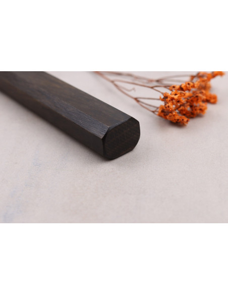 Faca bunka Sakai Kikumori TS10 16,5cm em carvalho preto, feita à mão no Japão