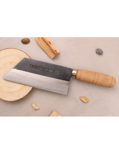 Faca ko-bunka CCK Kurouchi 15cm em aço carbono com cabo de madeira