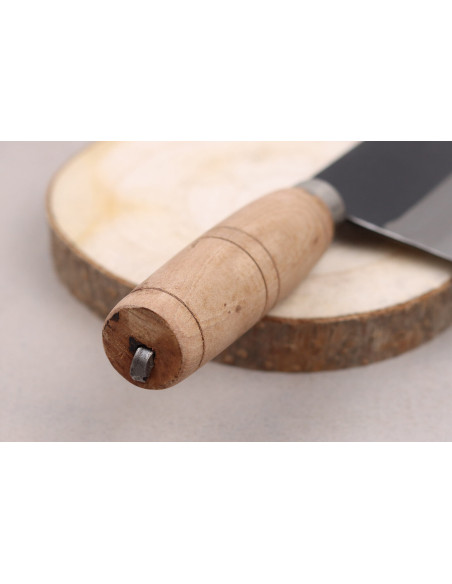 Faca ko-bunka CCK Kurouchi 15cm em aço carbono com cabo de madeira