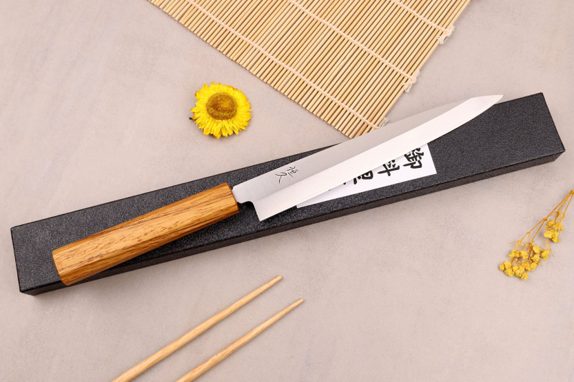 Tsunehisa AUS-8 21cm Japanese craft yanagiba knife with oak handle