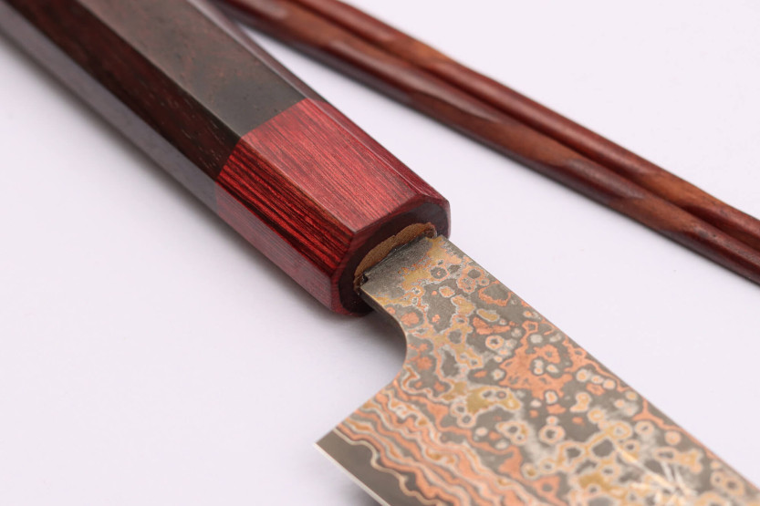 Faca sujihiki Takeshi Saji VG10 Rainbow Nashiji 27cm, feita à mão no Japão