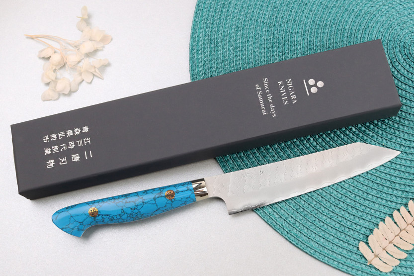 Nigara Hamono Migaki Tsuchime SG2 15 cm universal japansk kniv med turkis skaft