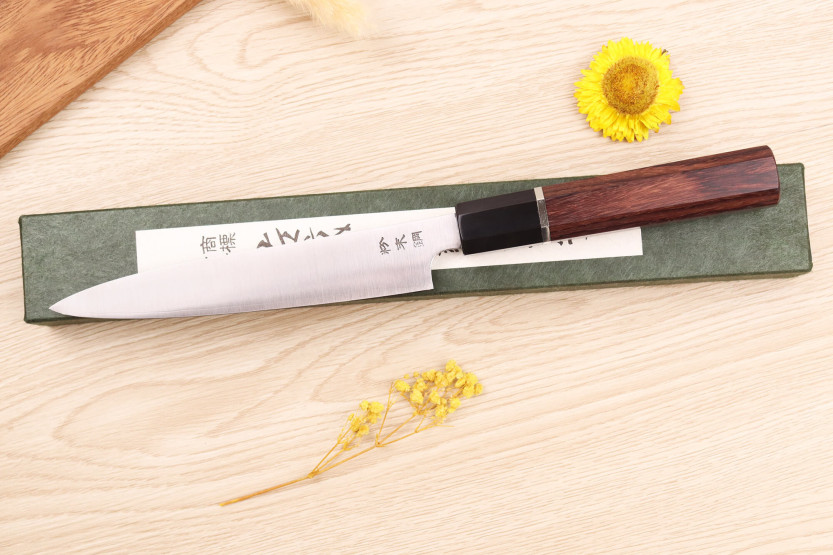 16,5cm Sukenari SG2 San Maï japanese craft universal knife with rosewood handle