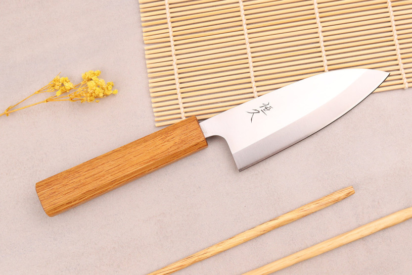 Ko-deba-Messer 12cm handwerklich japanisch Tsunehisa AUS8 Eichenholzgriff