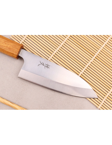 Cuchillo artesano japonés Tsunehisa AUS8 12cm ko-deba con mango de roble