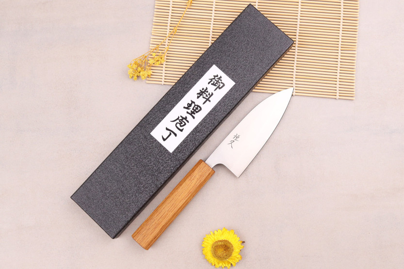 Ko-deba-Messer 12cm handwerklich japanisch Tsunehisa AUS8 Eichenholzgriff