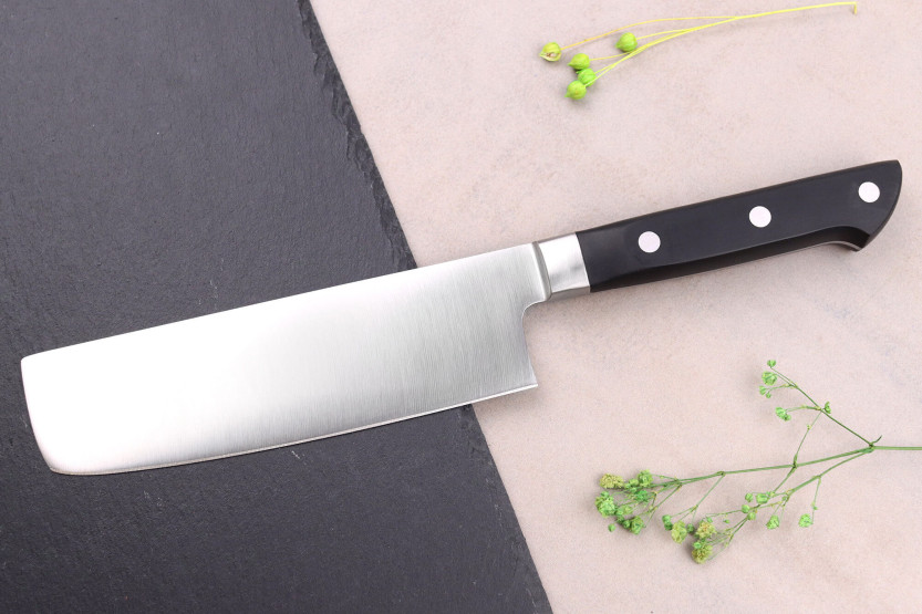 Couteau nakiri 16cm japonais Satake ABS