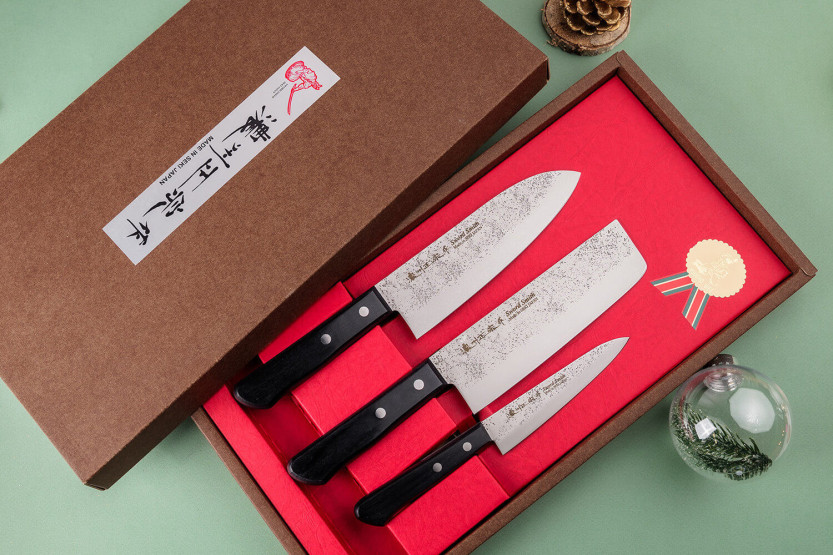 Satake Nashiji 3 japanska knivar set santoku + nakiri + office