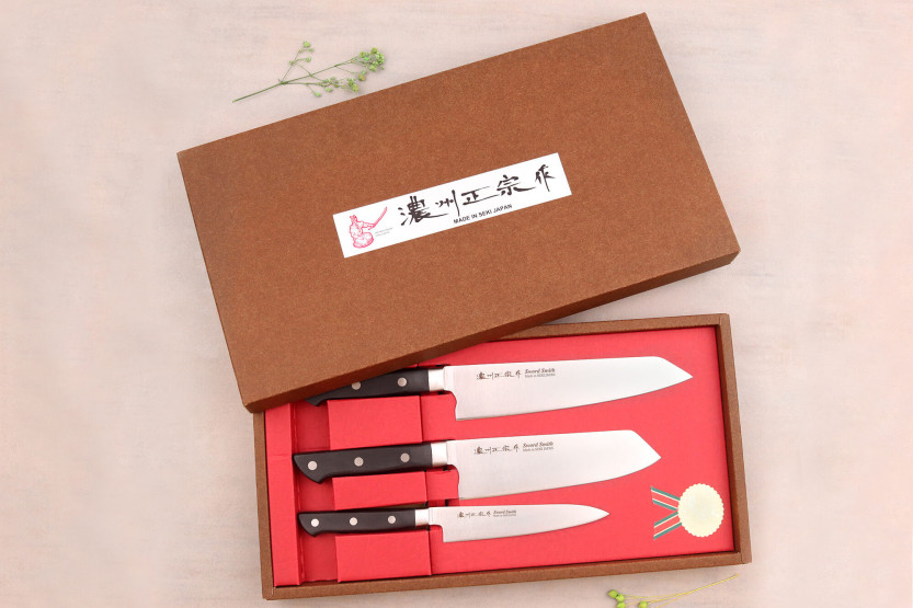 Estuche 3 cuchillos japoneses Satake ABS bunka 20cm + bunka 17cm + office 13,5cm