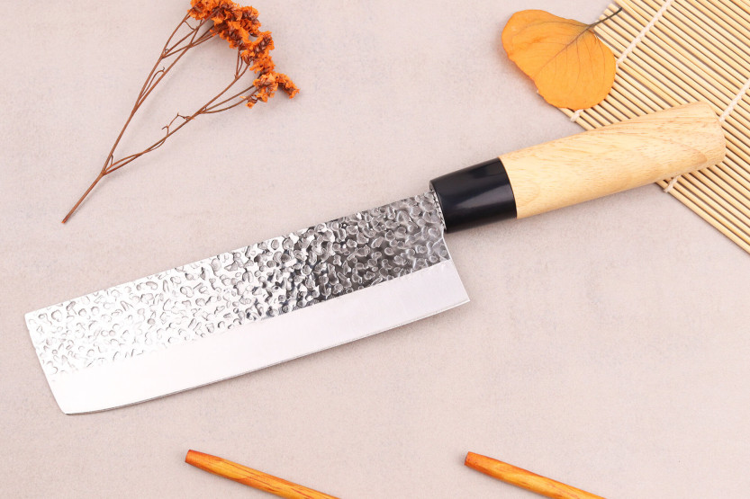 Couteau nakiri 17cm japonais Satake Magoroku Saku en magnolia