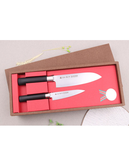 Set in scatola 2 coltelli giapponesi santoku Satake Masamune Saku + dispensa