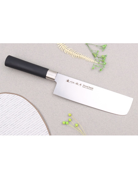 Coltello nakiri giapponese Satake Masamune Saku da 17 cm in PP nero