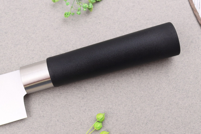 18cm Japanese Satake Masamune Saku openwork chef ' s knife in black PP